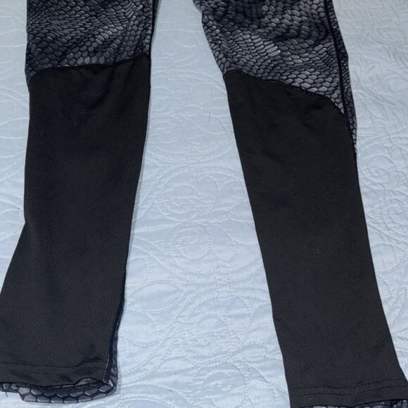 Mens Compression Leggings Snakeskin Print Fitness Gym Pants - Picture 6 of 9